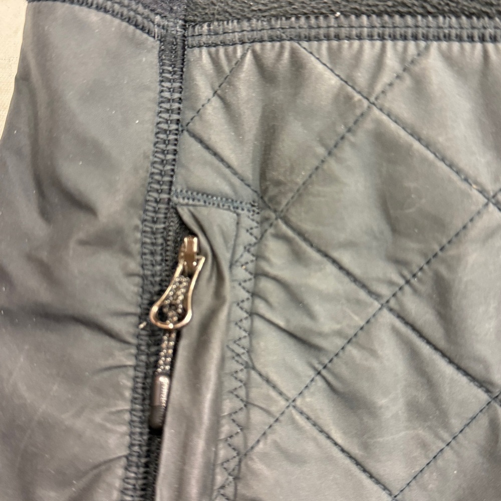 Lululemon Fleecy Keen With Rare Ruffle Detail Jacket in Black Women’s Size 8 - Picture 11 of 14